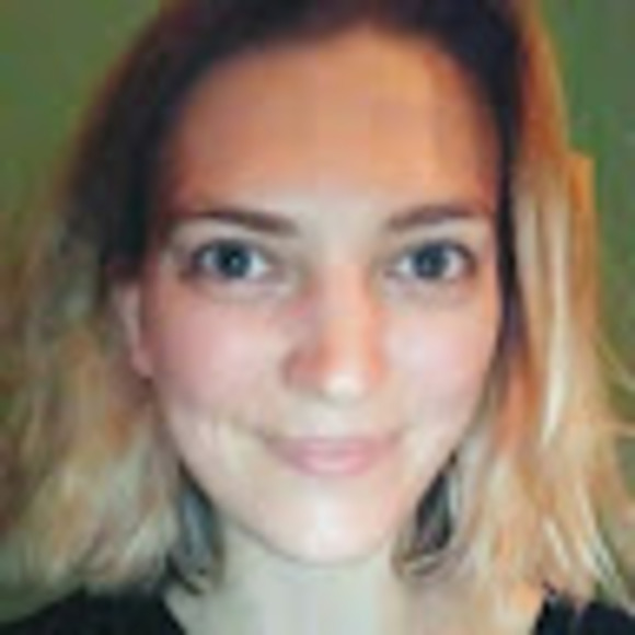 Meet your Posher, Gabrielle - Picture 1 of 1